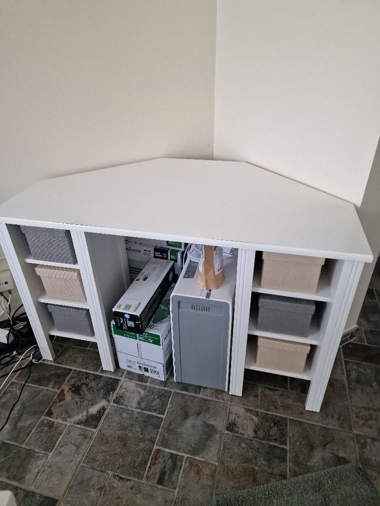 BUREAU D'ANGLE BRUSALI, 120 cm, 73 cm, Utilisé, IKEA