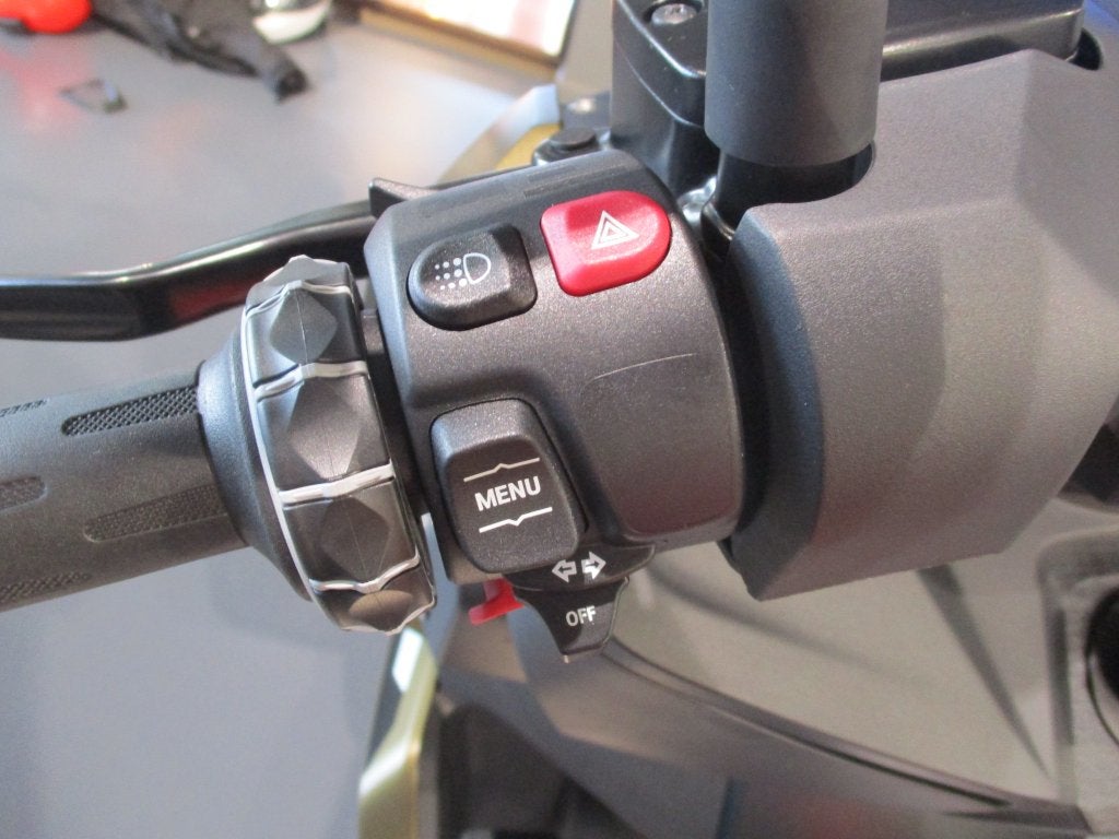 BMW C 400 X - 2025 - 36 maanden garantie, 350 cm³, Scooter, Entreprise, Occasion