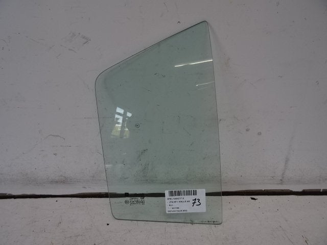 VITRE ARRIERE DROITE Opel Kadett E (33 / 34 / 43 / 44), Autos : Pièces & Accessoires, Opel, Opel Automobile GmbH, Utilisé, Kontakt-opel@opel.com