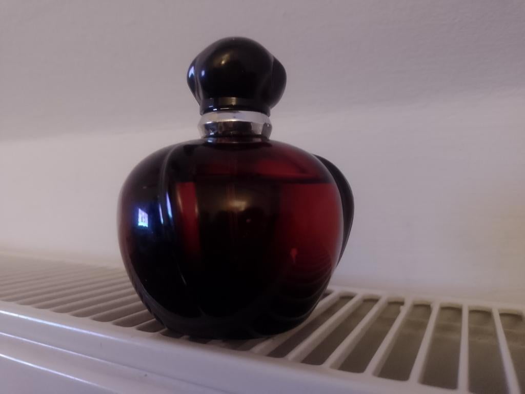 POISON DIOR, Ophalen