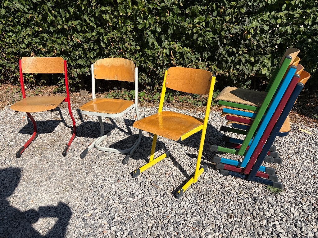 T-vormige schoolstoelen, Huis en Inrichting, Ophalen, Gebruikt, Overige kleuren, Ecolier