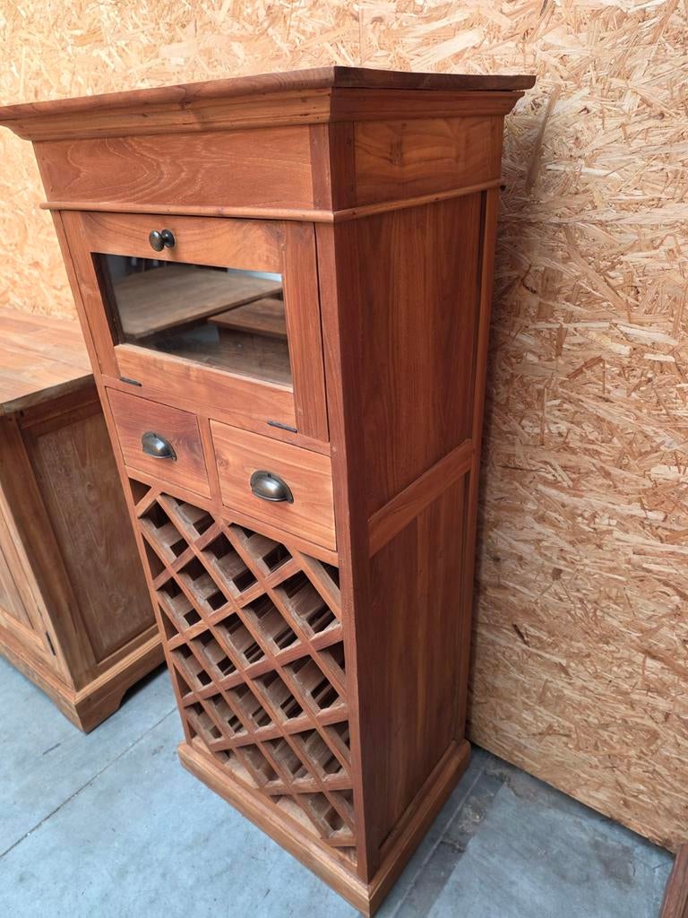 Mooi massief teakhouten wijnkastje 140cm Hoogte, Huis en Inrichting, Woonaccessoires | Wijnrekken, Ophalen, Hout