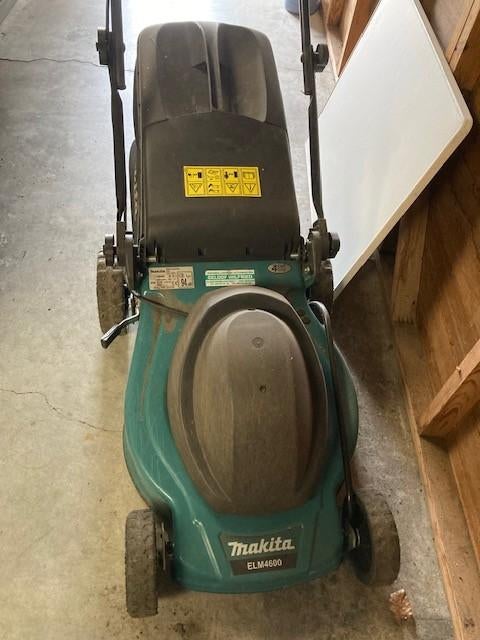 grasmachine Makita, Ophalen, Gebruikt, Elektrische grasmaaier, Makkita
