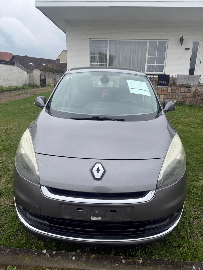 Renault Scenic 1.5 Diesel 7 plaats bouwjaar 2012 243.000km, Auto's, Renault, Euro 5, Zwart, 7 zetels, Particulier