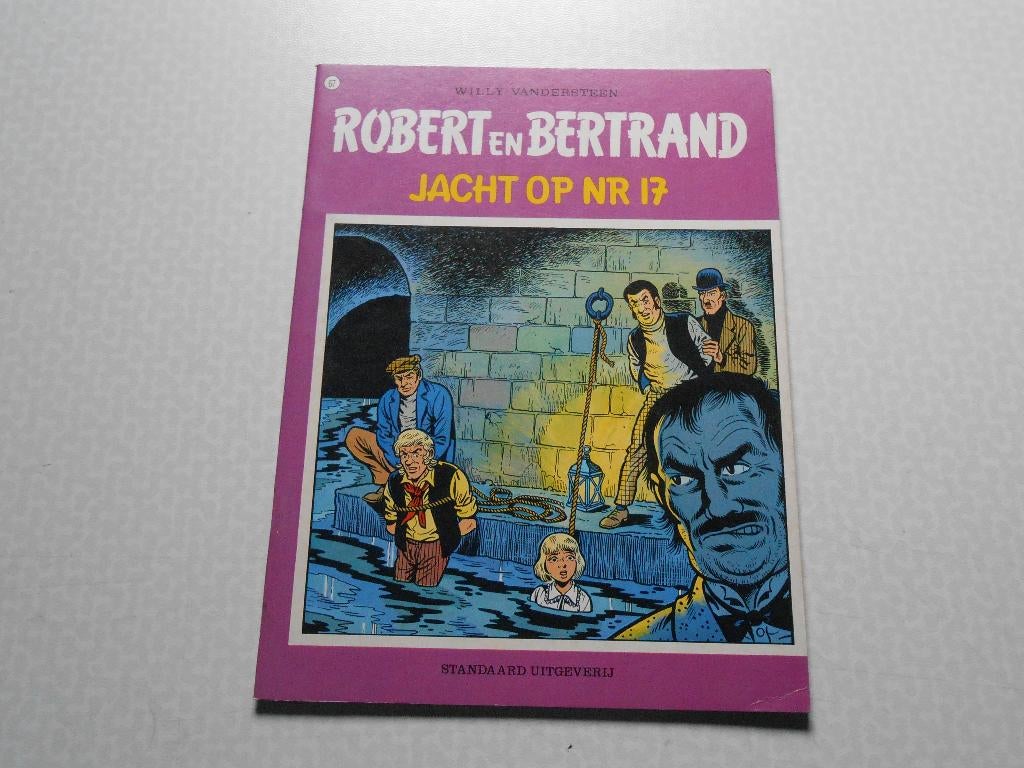 Robert en Bertrand 67 Jacht op nr 17 1985 1 ste druk., Willy Vandersteen, Eén stripboek, Nieuw, Ophalen of Verzenden