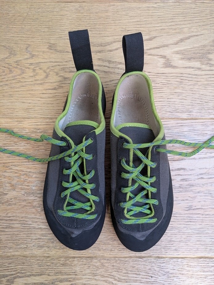Simond chaussures d' escalade - pointure 36, Ophalen, Zo goed als nieuw, Schoenen