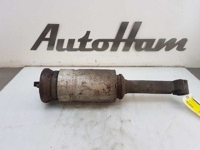 LUCHTBALG Land + Range Rover Discovery IV (LAS), Dhr. J. Ham, Administratie@autoham.nl, Nijkerkerstraat 27a 27a
3821 CD  AMERSFOORT, NL