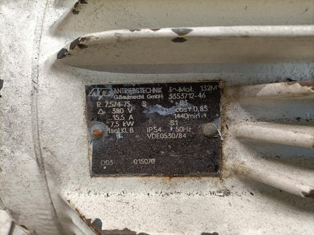 Moteur à vendre : 7,5kW 1440t/m, Doe-het-zelf en Bouw, Motoren, Ophalen