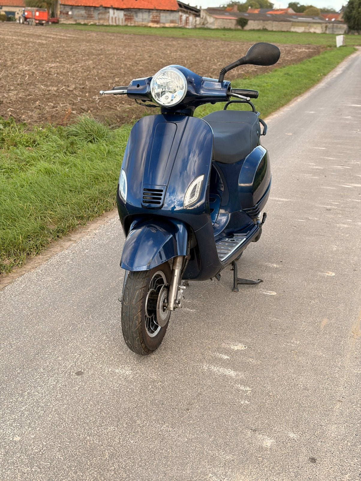 Bromfiets a klasse in nette staat, Fietsen en Brommers, Ophalen of Verzenden, Zo goed als nieuw