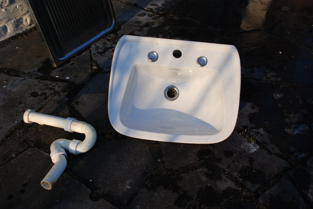 LAVABO PORCELAINE, Bricolage & Construction, Sanitaire, Enlèvement, Utilisé, Lavabo