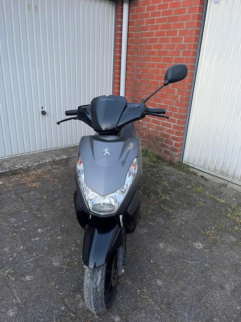 Peugeot kisbee rs 2t, Fietsen en Brommers, Ophalen, Tweetakt, Gebruikt, Overige modellen