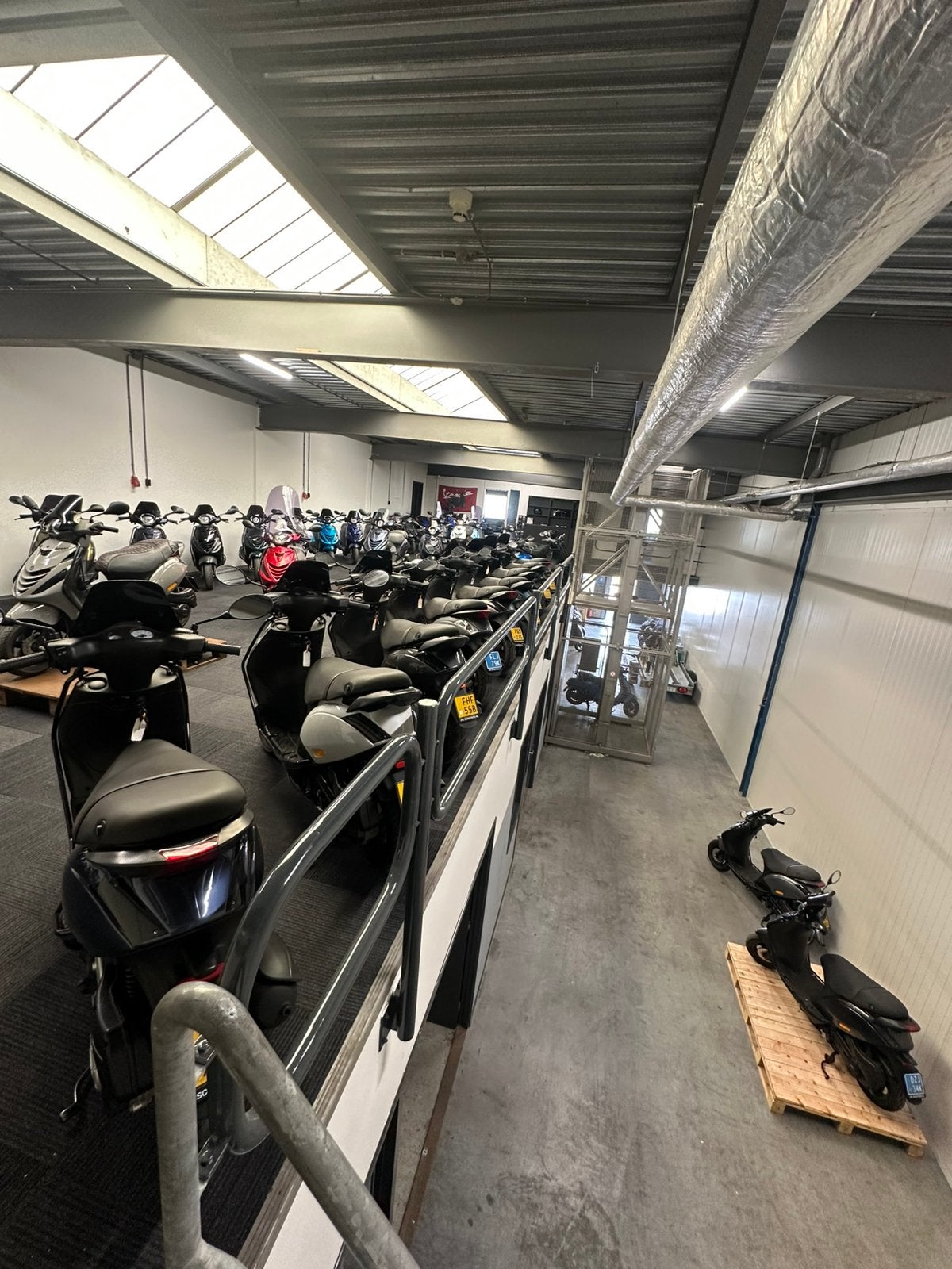 Groot aanbod! Aan 2de hands scooters! Piaggio/Vespa/Sym, Zip, Comme neuf, Enlèvement, Essence