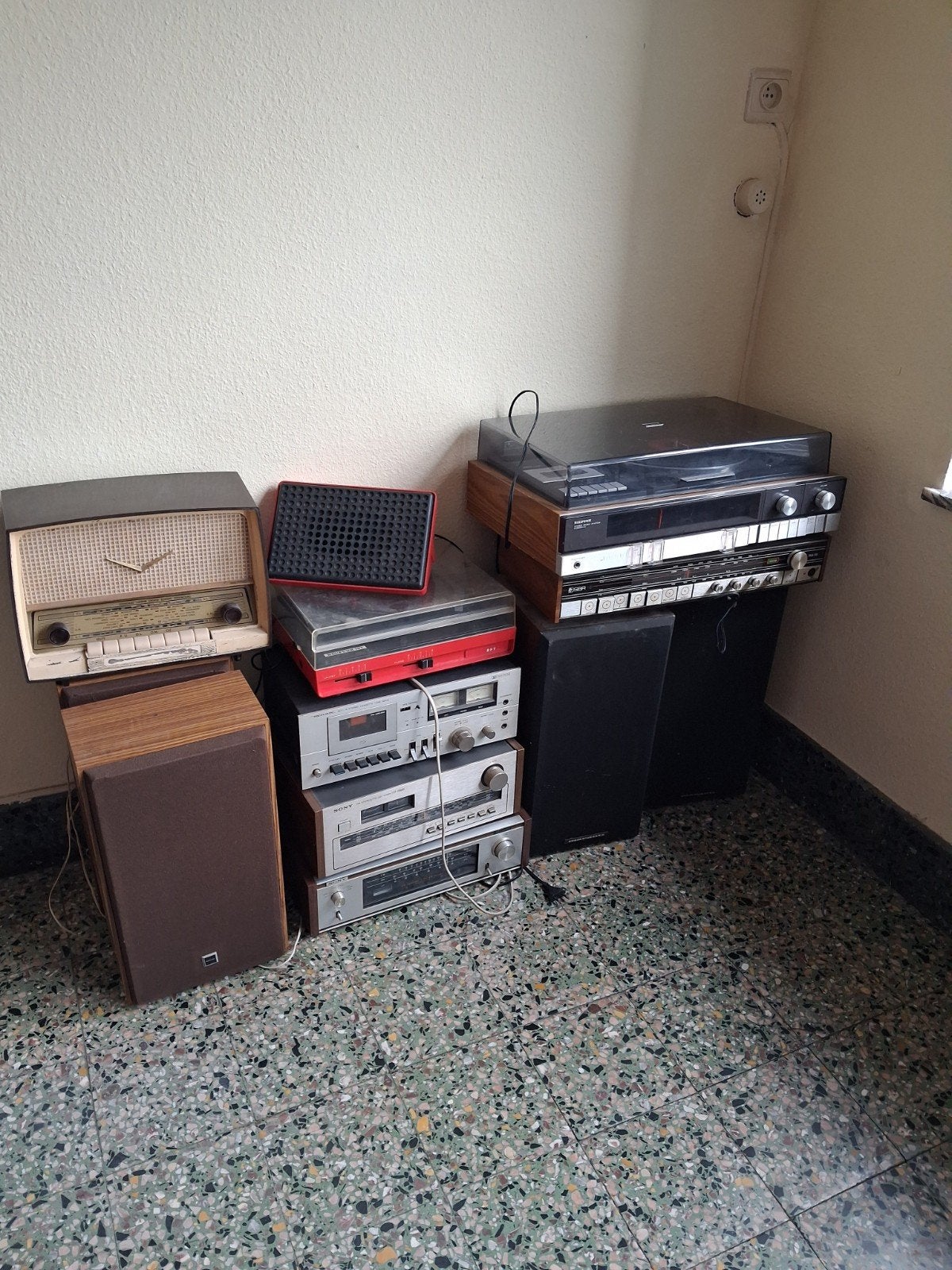 hi-fi vintage lot de différents composants anciens Marantz, Ophalen