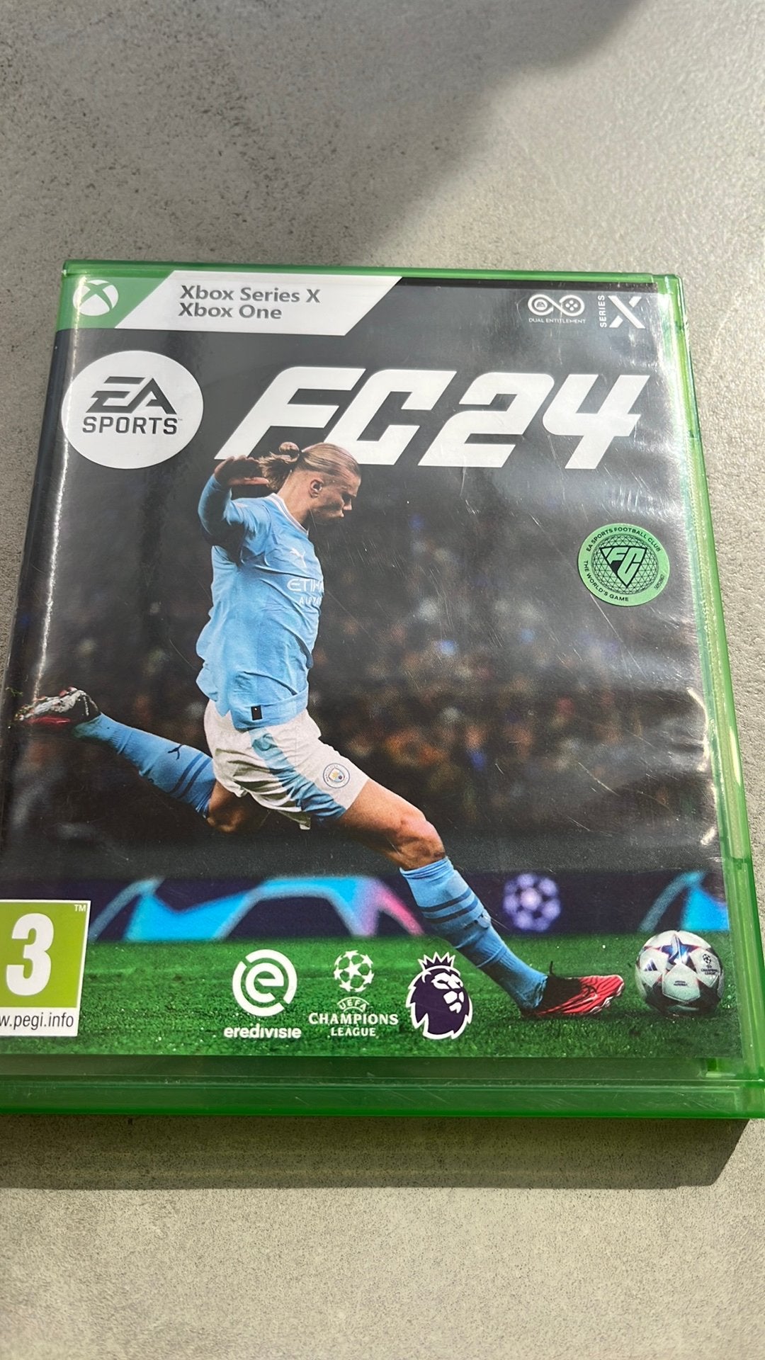 X box spek fc 24, Enlèvement, Utilisé