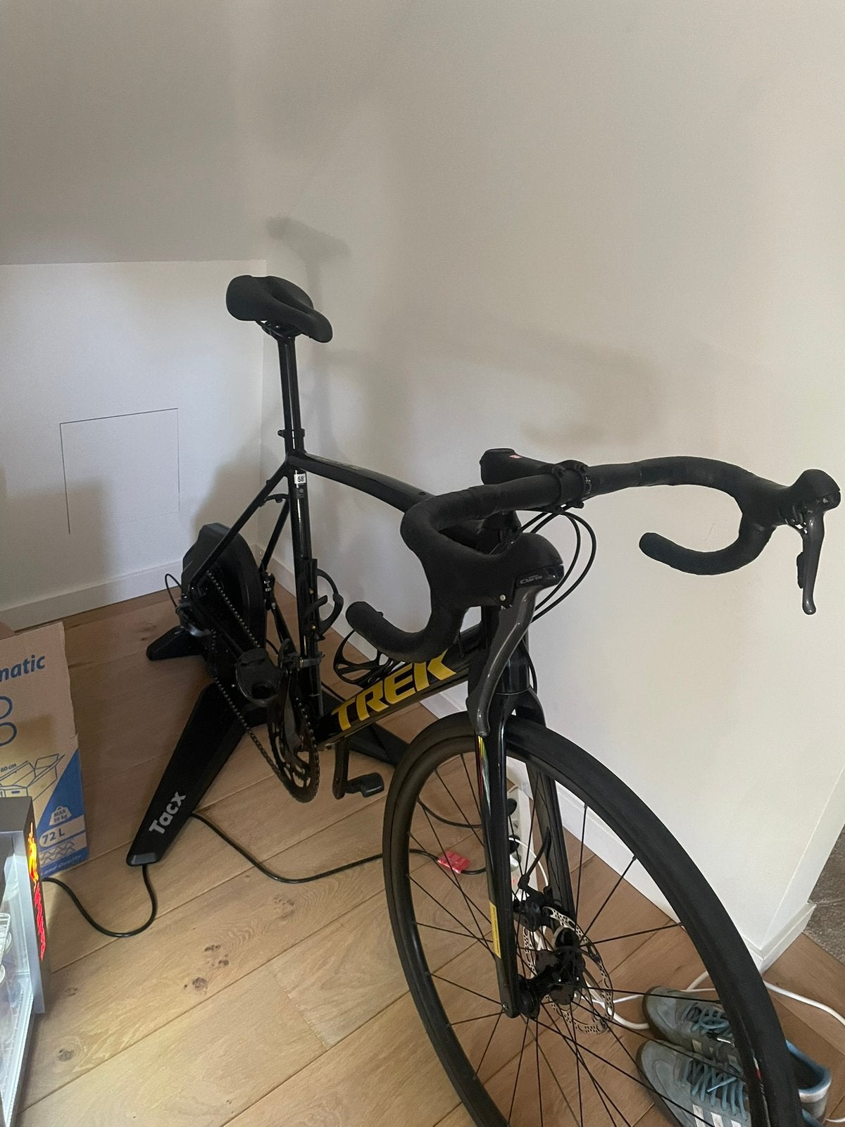 Tacx flux s (new 490€), Fietsen en Brommers, Ophalen, Zo goed als nieuw