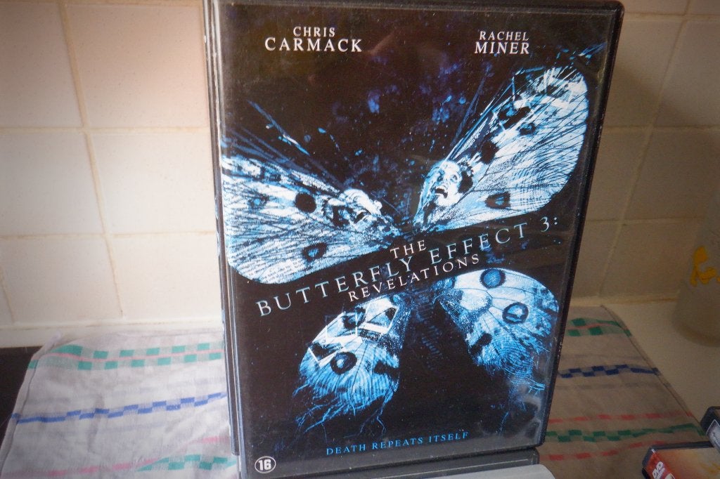 DVD The Butterfly Effect3: Revelations., CD & DVD, Suppléments, Enlèvement ou Envoi, Anglais, À partir de 16 ans