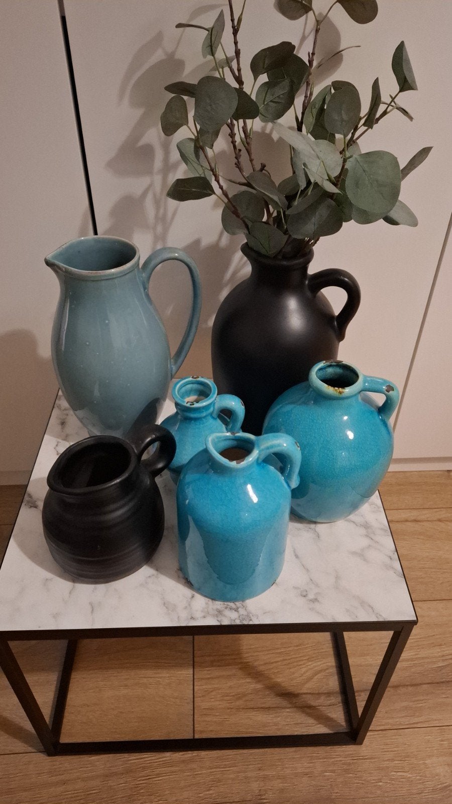 vazen decoratie heel mooi landelijk modern  dringendweg, Huis en Inrichting, Woonaccessoires | Vazen, Ophalen of Verzenden, Blauw