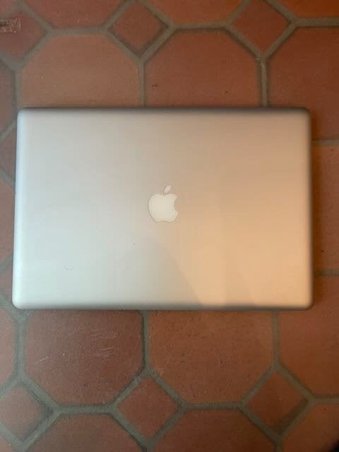 MacBook Pro 15 pouces fin 2011 > pièces de rechange, MacBook Pro, 8 GB, 512 GB, Enlèvement