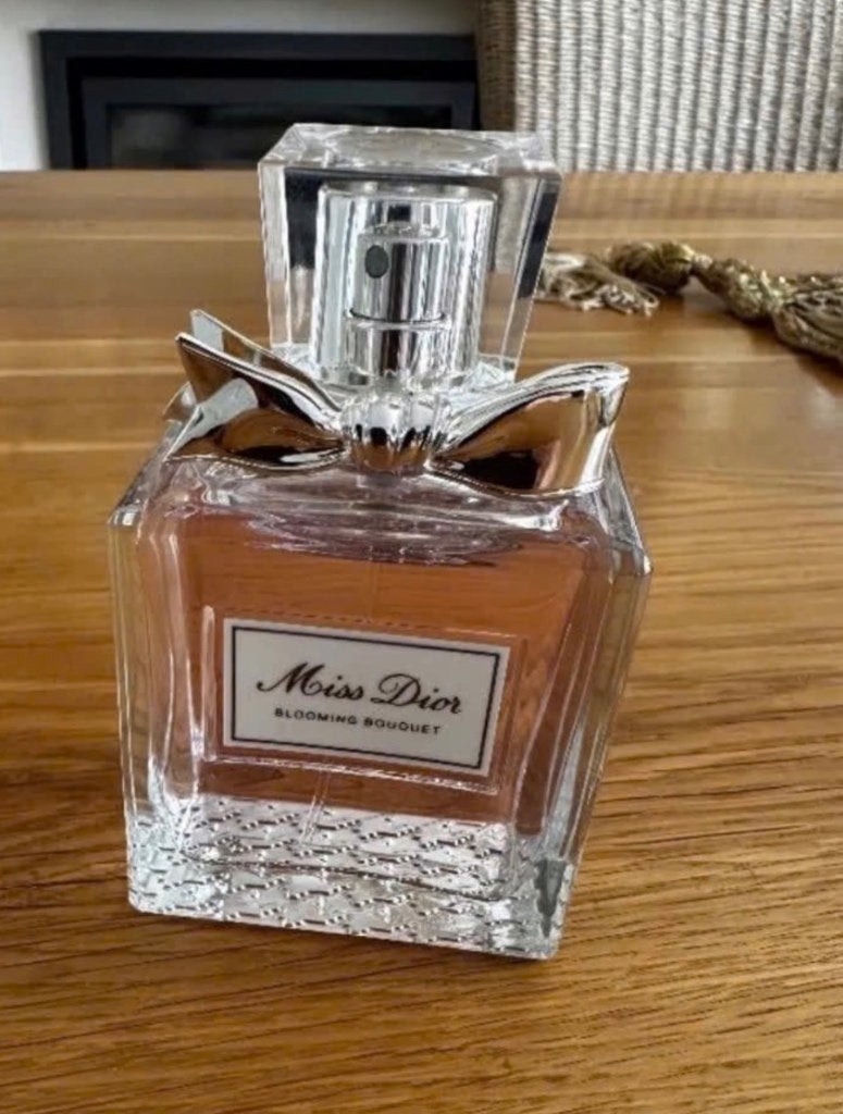 Miss Dior Blooming Bouquet- Eau de toilette - 100ml, Handtassen en Accessoires, Ophalen of Verzenden, Gebruikt