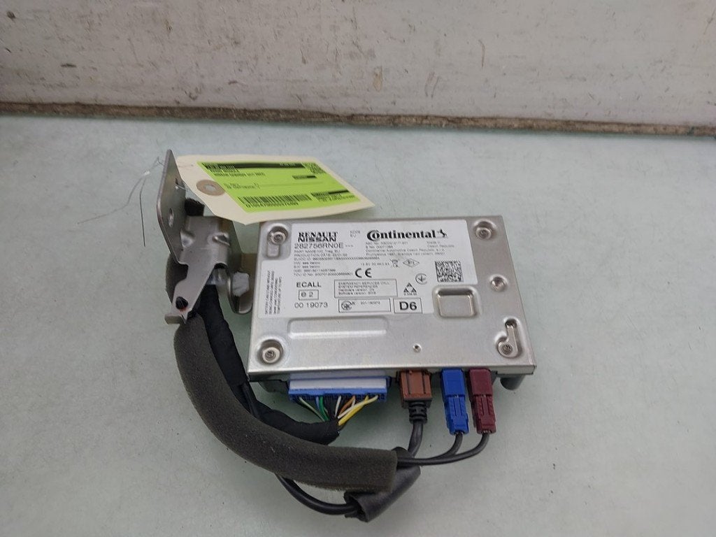 AUTORADIO Nissan Qashqai (J12) (|282756RN0E|), Utilisé, Continental AG, Nissan, Continental-Plaza 1
30175  Hannover, DE
