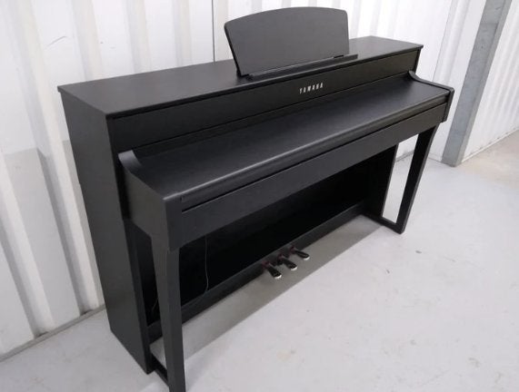Yamaha Clavinova CLP635 B Finition noire satinée, Musique & Instruments, Comme neuf, Digital, Enlèvement, Piano