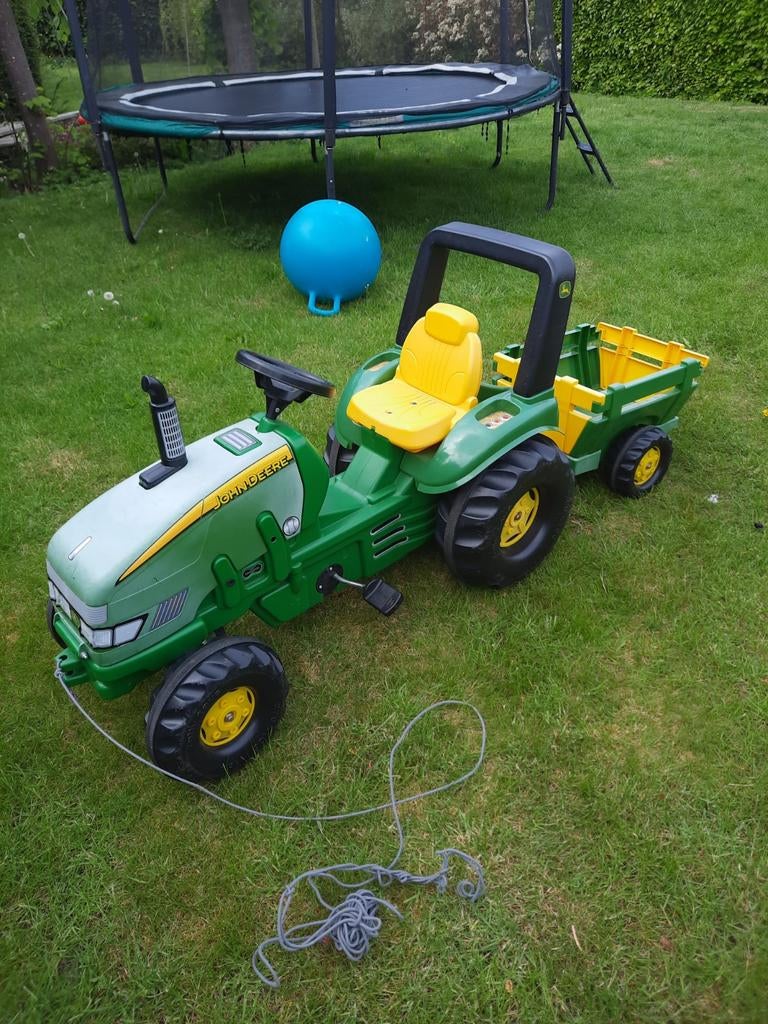 Tracteur à pédales John Deere, Enlèvement