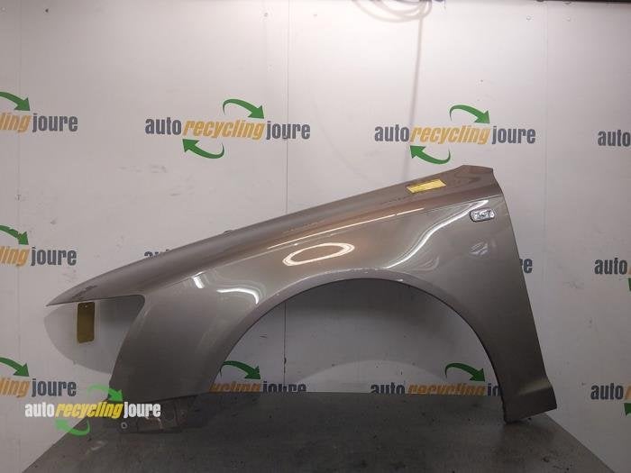 Scherm links-voor van een Audi A6 (LY1Q), Gebruikt, -, -, Audi