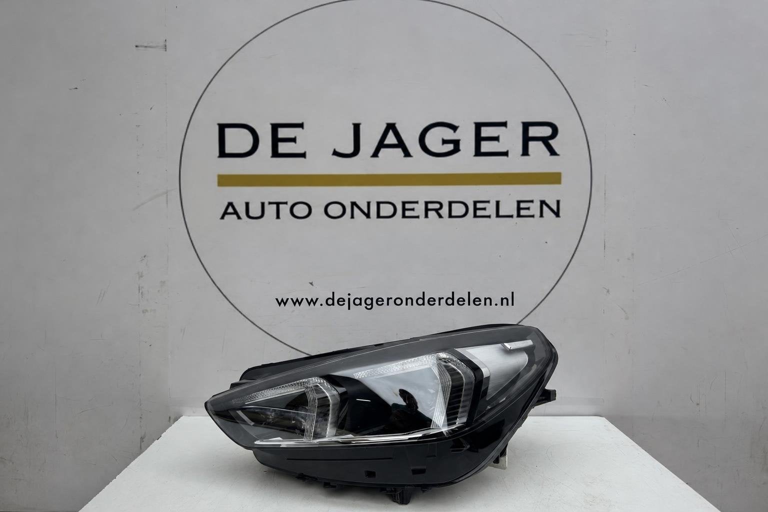 BMW X1 U11 Full LED koplamp links 5A5BD47, Auto-onderdelen, Petuelring 130
80788  Munich, DE, Gebruikt, Info@bmw.de, BMW