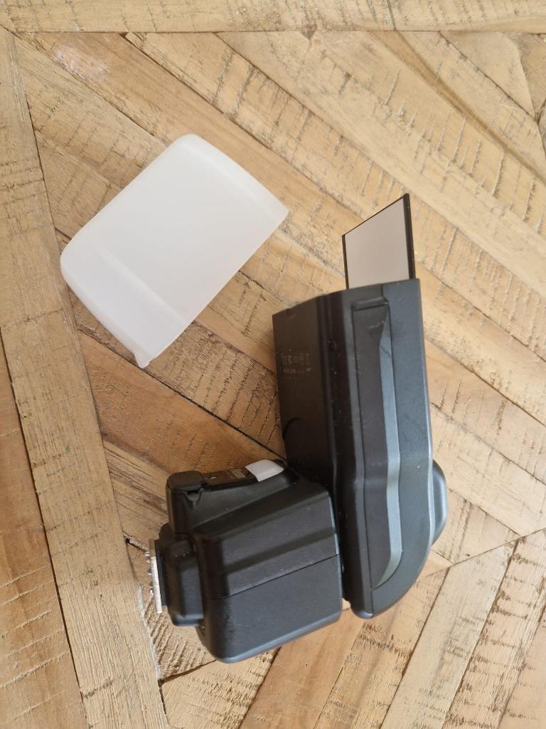 Nissin I60A - Flits voor Nikon, Audio, Tv en Foto, Foto | Flitsers, Ophalen of Verzenden, Zo goed als nieuw, Nikon, Kantelbaar