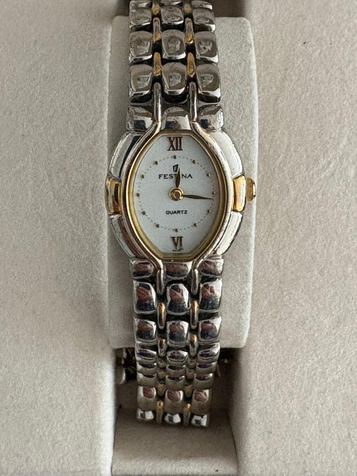 Festina jolie montre vintage à quarz avec bracelet metal, Enlèvement ou Envoi, Utilisé, Montre-bracelet