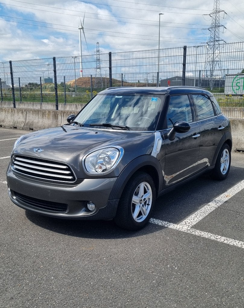 Mini Countryman 1.6i - Attelage remorque - 96,404 km - Clim, Autos, Mini, Entreprise, Countryman, ABS, Airbags, Air conditionné