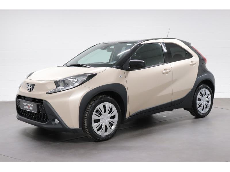 Toyota Aygo X Hatchback 1.0L MT X pulse LHD Toyota Aygo X Ha, Achat, 998 cm³, Euro 6, https://public.car-pass.be/vhr/54208fea-1120-4e8e-b7fa-90c107c9b2dd