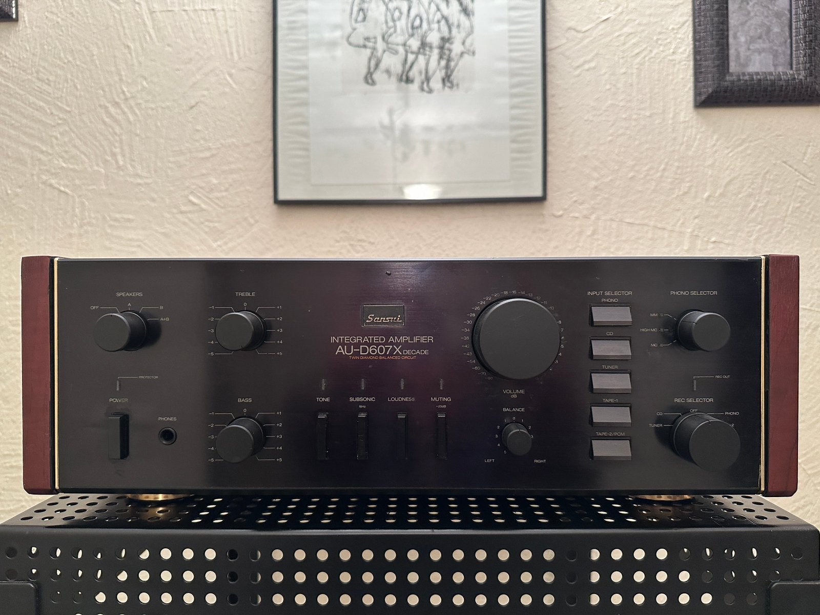 Sansui AU-D607X DECADE, Audio, Tv en Foto, Overige merken, Ophalen of Verzenden, Zo goed als nieuw, 60 tot 120 watt