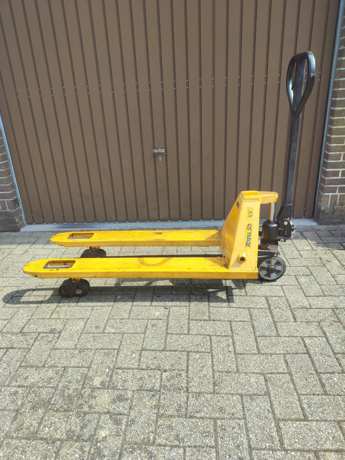 Palette de 2500 kg, Bricolage & Construction, Enlèvement, Utilisé