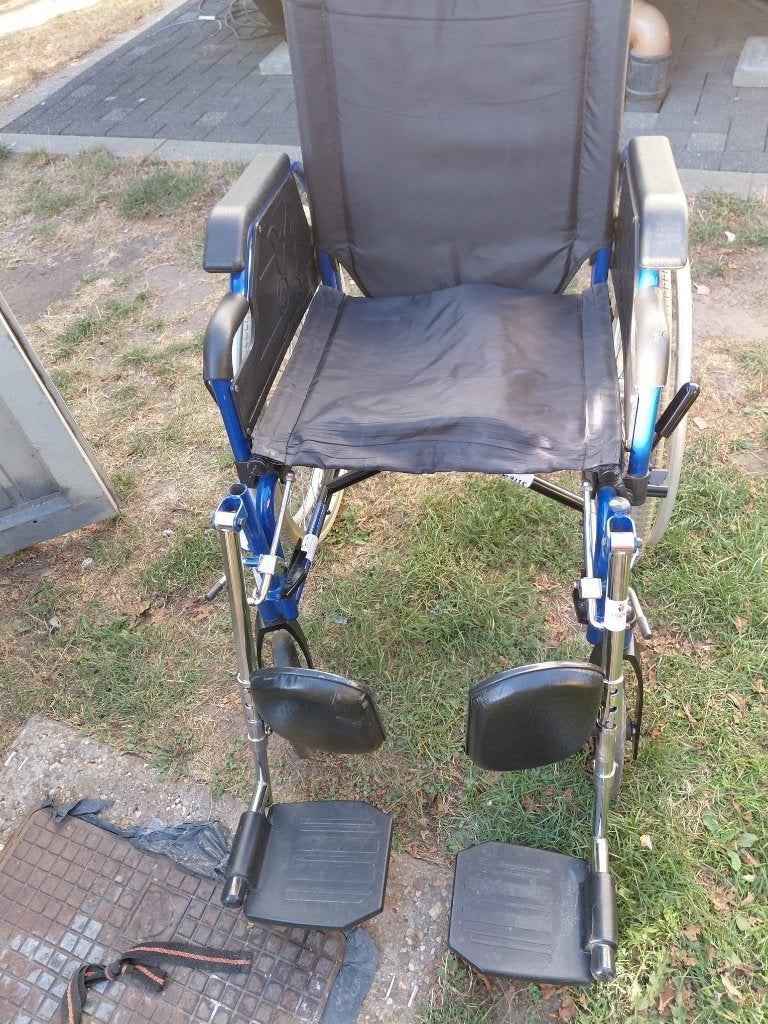 Rolstoelen en looprek, Ophalen, Gebruikt, Duwrolstoel