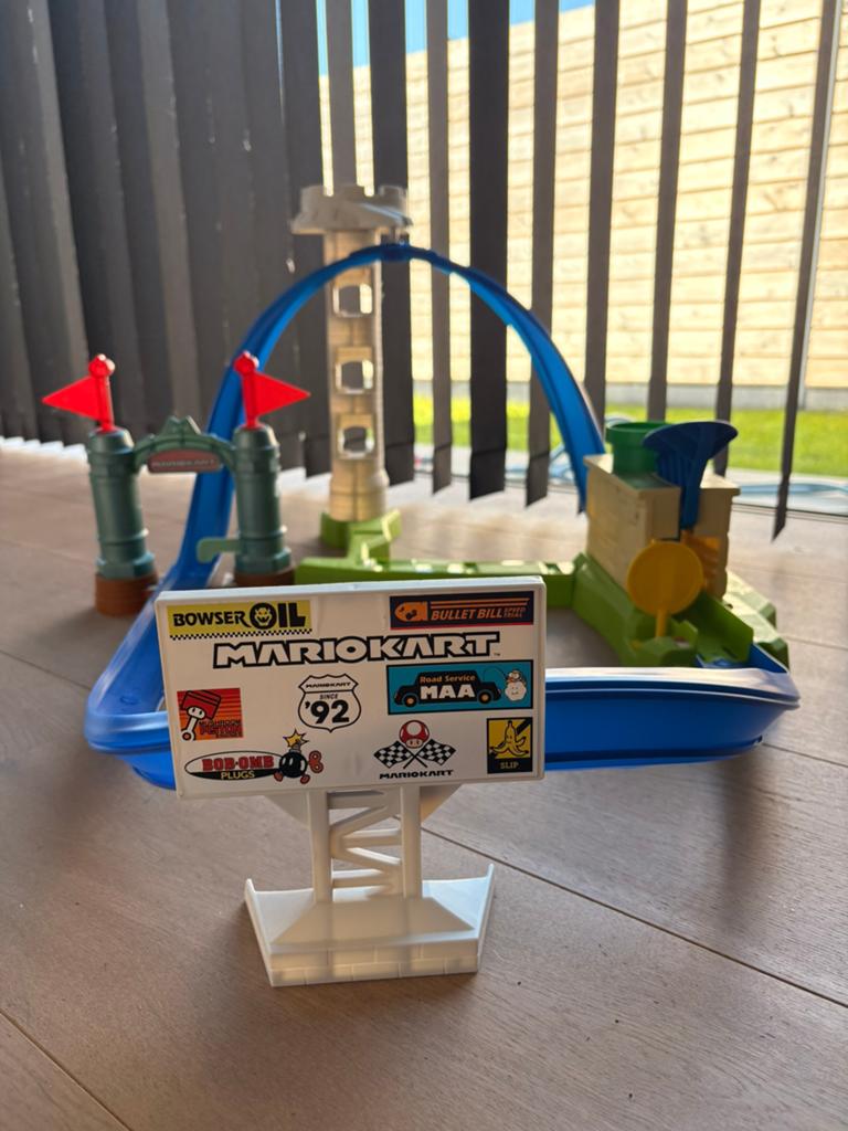 Hot Wheels Mario Kart Launcher Circuit Box, Enfants & Bébés, Jouets | Circuits, Enlèvement ou Envoi, Utilisé, Circuit, Hot Wheels