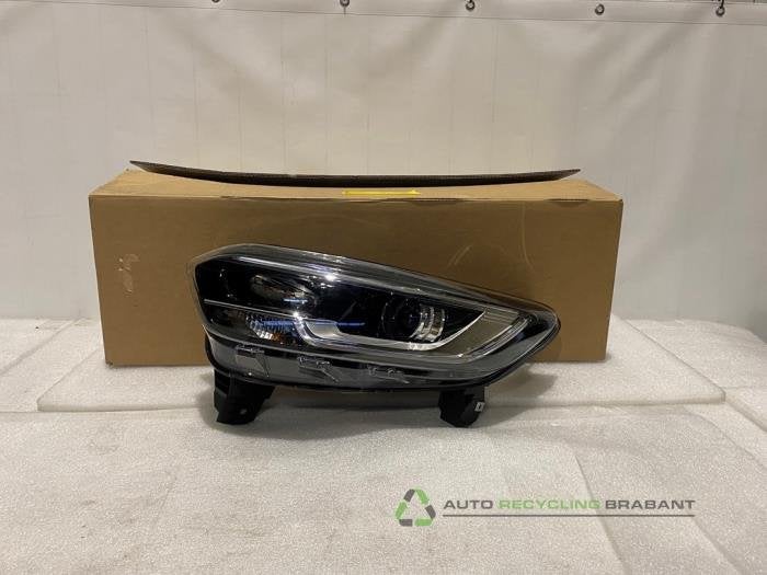 Phare gauche d'un Renault Kadjar, Renault, -, 3 mois de garantie, Utilisé