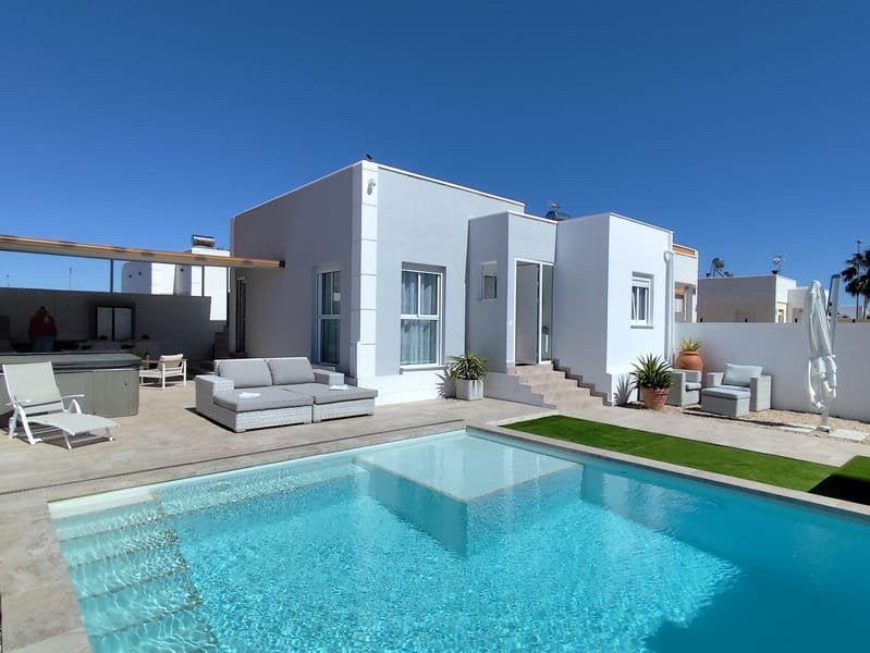 Woning met prive zwembad - sierra golf - murcia, Immo