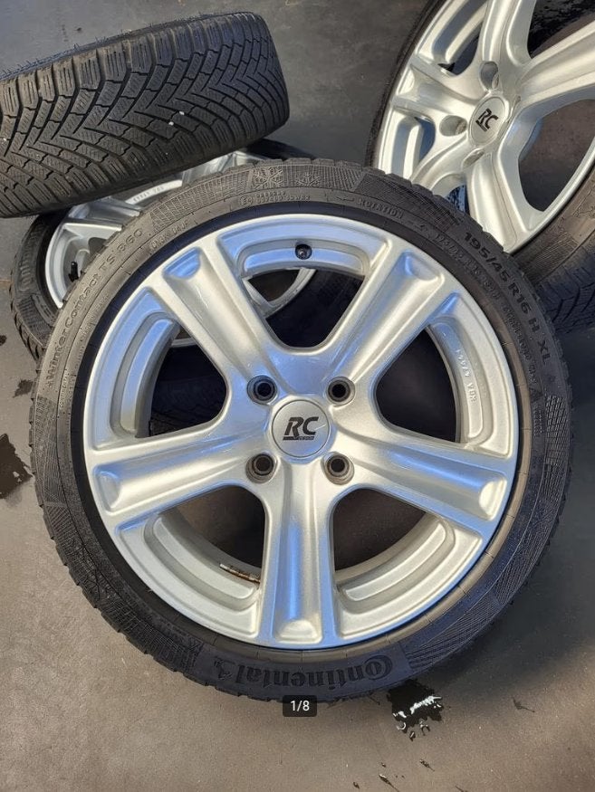 Mitsubishi Colt 16" RC velgen met Continental winterbanden, Auto-onderdelen, Ophalen, Gebruikt, 16 inch, Banden en Velgen