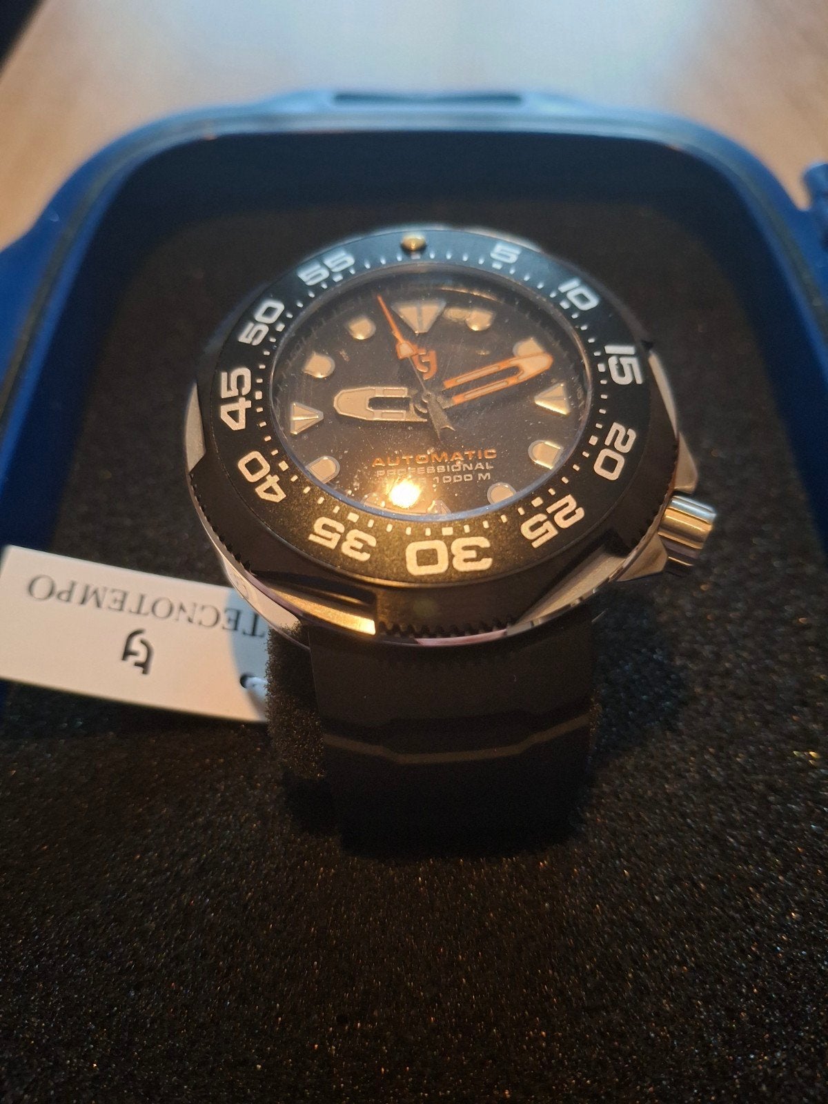 Montre de plongée neuve, Enlèvement ou Envoi