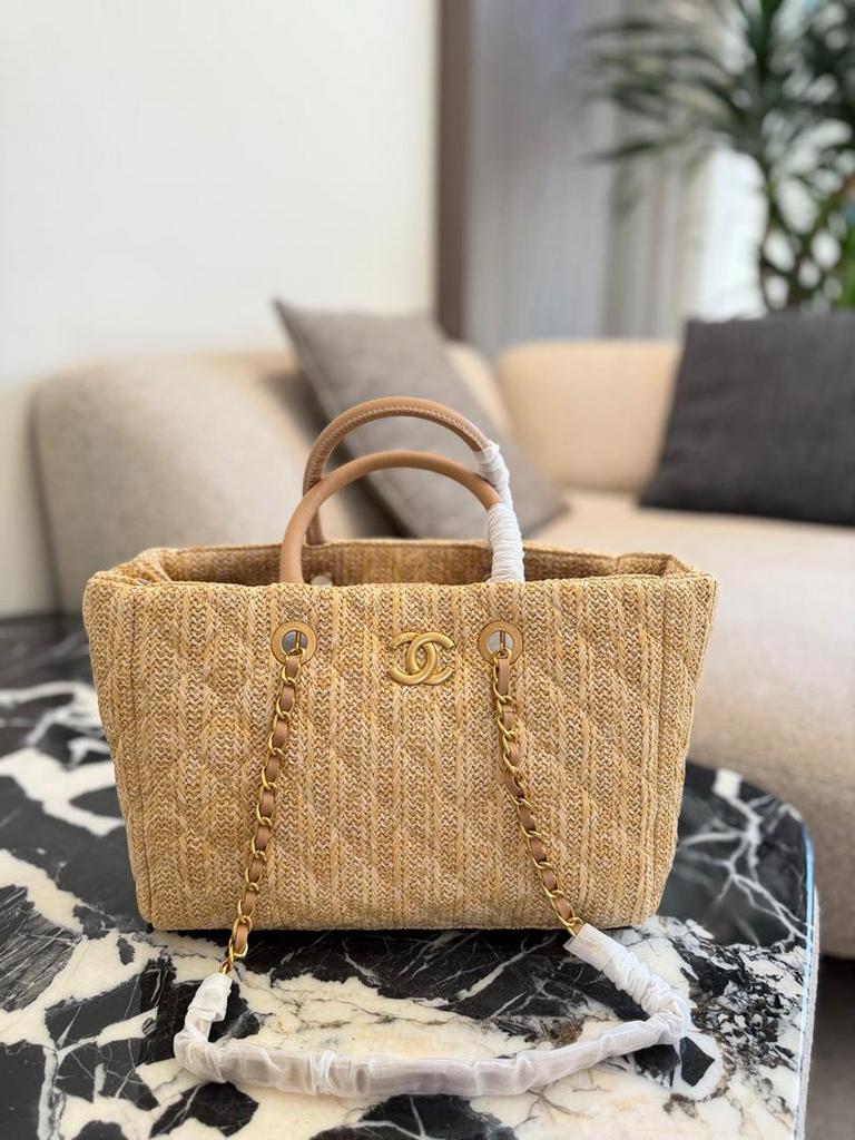 ️ Strandtas in Chanel-stijl — chique en praktisch., Ophalen of Verzenden, Zo goed als nieuw