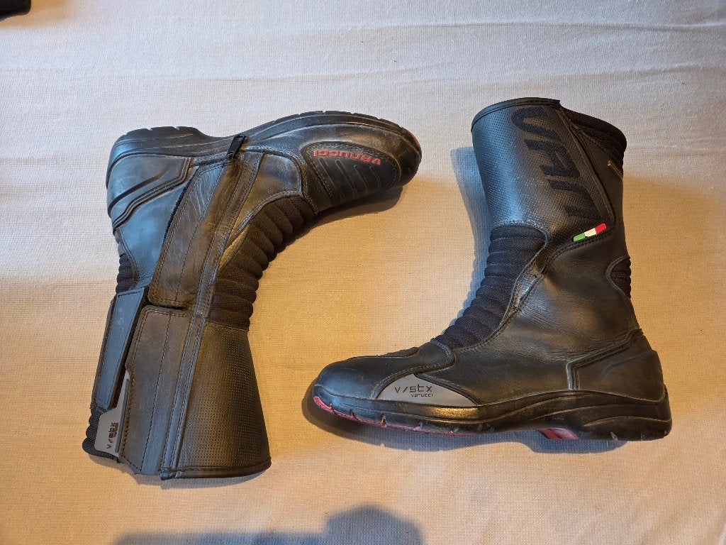 Bottes moto étanches- VANUCCI VAB-16 taille 42, Motos, Femmes, Seconde main, Vanucci, Bottes