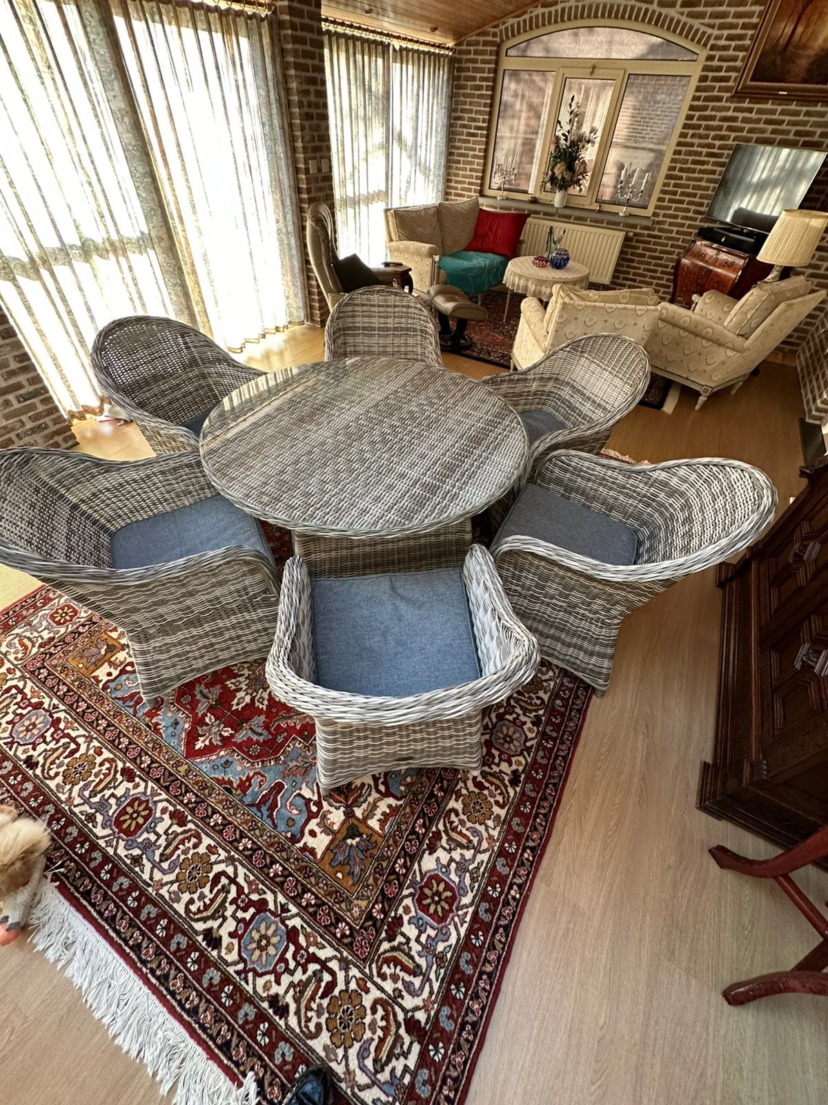 Tuin- of verandaset, Ophalen