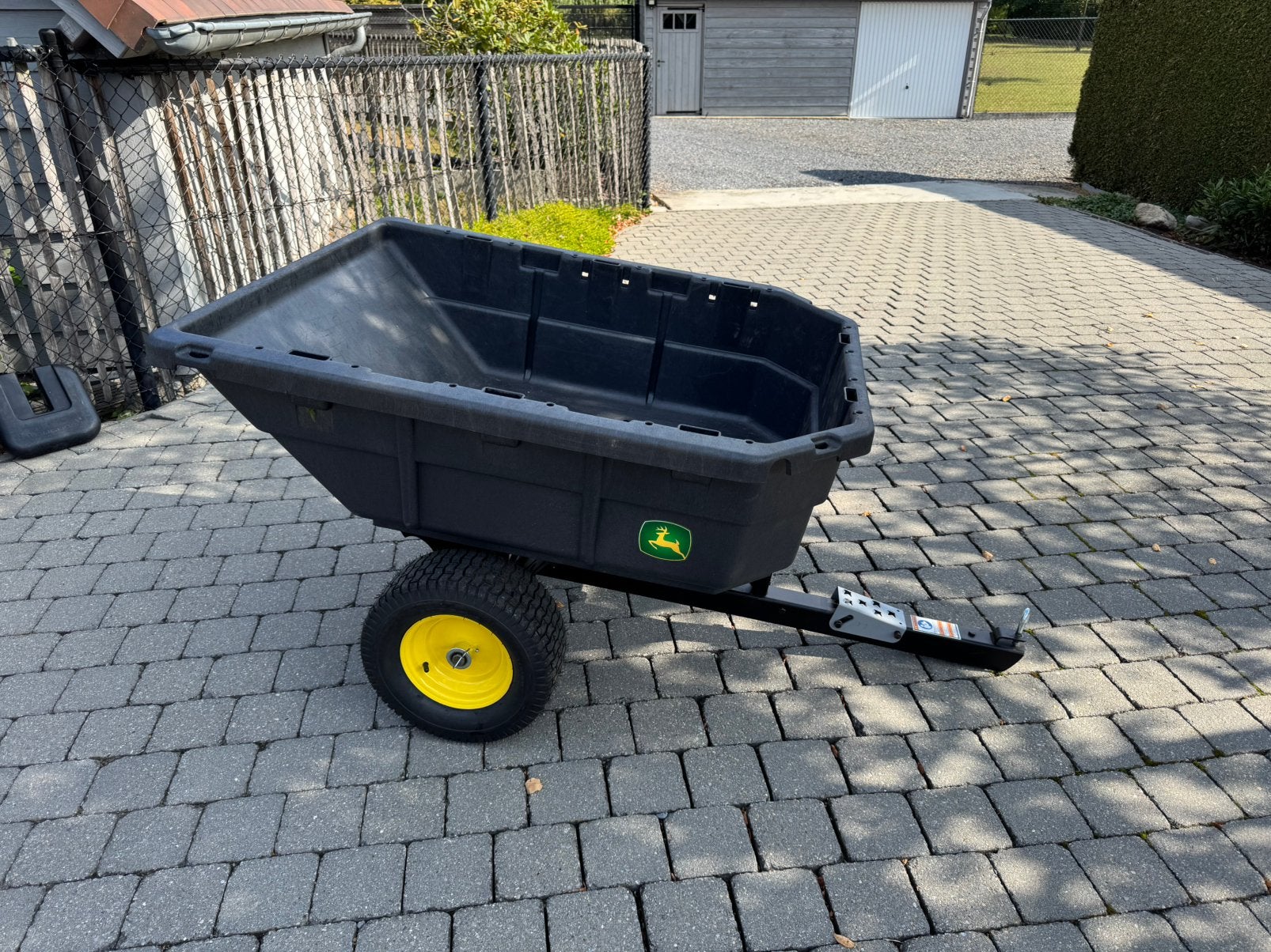 Zeer stevige aanhanger voor zitmaaier ., Ophalen, Zo goed als nieuw