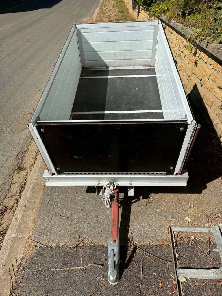 remorque pour quad ou tracteur tondeuse, Tuin en Terras, Kruiwagens, Ophalen, Gebruikt