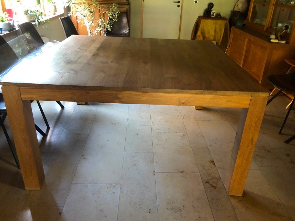Gezellige tafel uit massieve teak, Teck, 100 à 150 cm, Cinq personnes ou plus, 100 à 150 cm