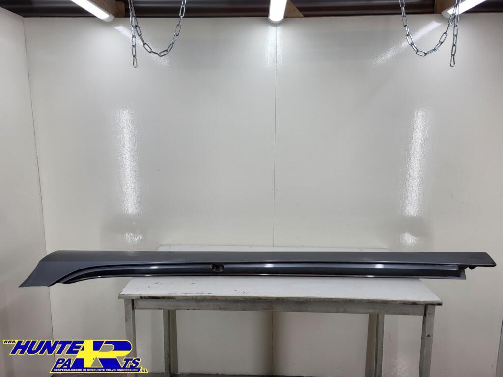 Dorpel links Volvo V40 Kleurcode: 714 ('12-'19) 31395042, Enlèvement ou Envoi, Volvo, Volvo, Utilisé