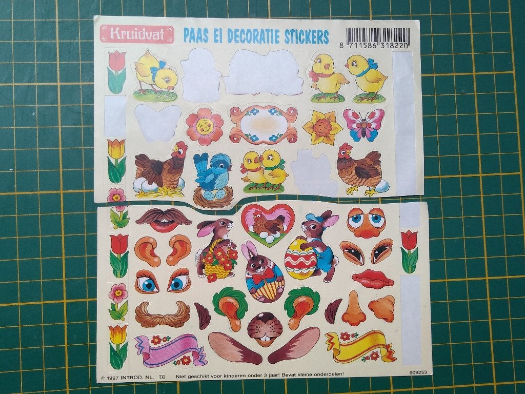 lot stickers varia pasen paaseieren paashaas krokus bloem, Diversen, Pasen, Ophalen of Verzenden