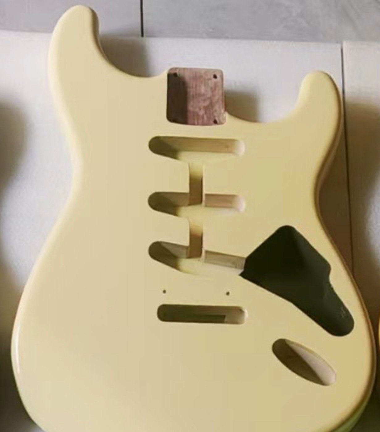 Strat body Vintage White Nitro high gloss 2 delig, Ophalen of Verzenden, Nieuw