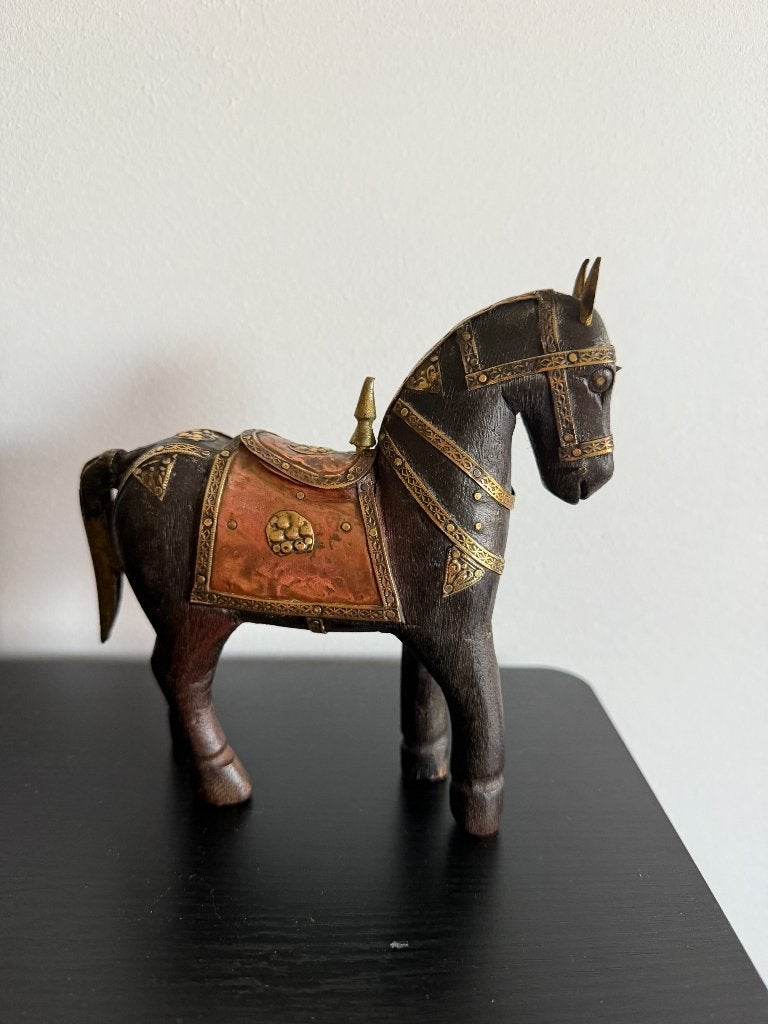Handgesneden Houten Marwari Paardje, Antiek en Kunst, Kunst | Beelden en Houtsnijwerken, Hout, Geel, Ophalen